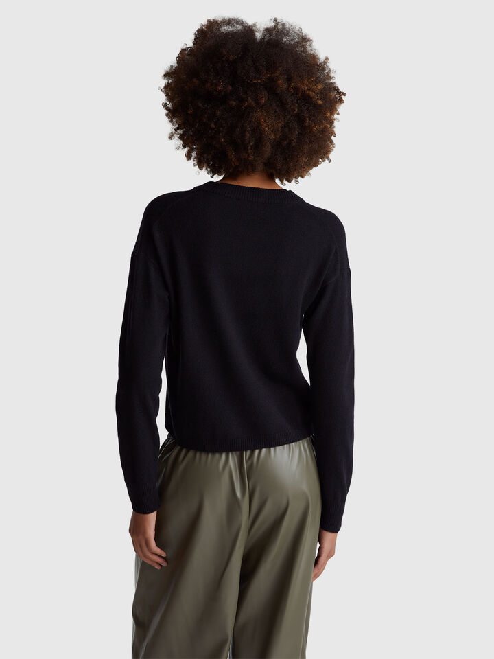 V NECK SWEATER L/S Women image number 2